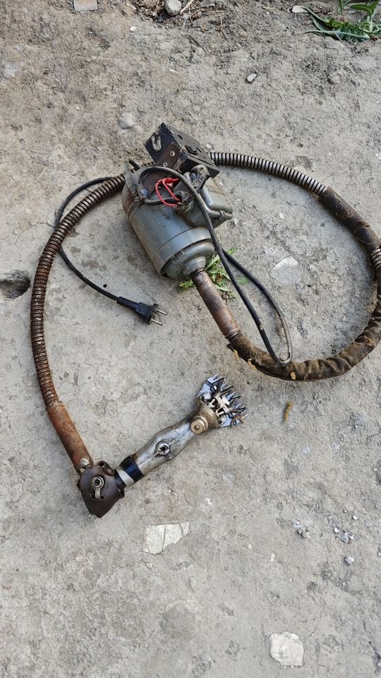 300 USD